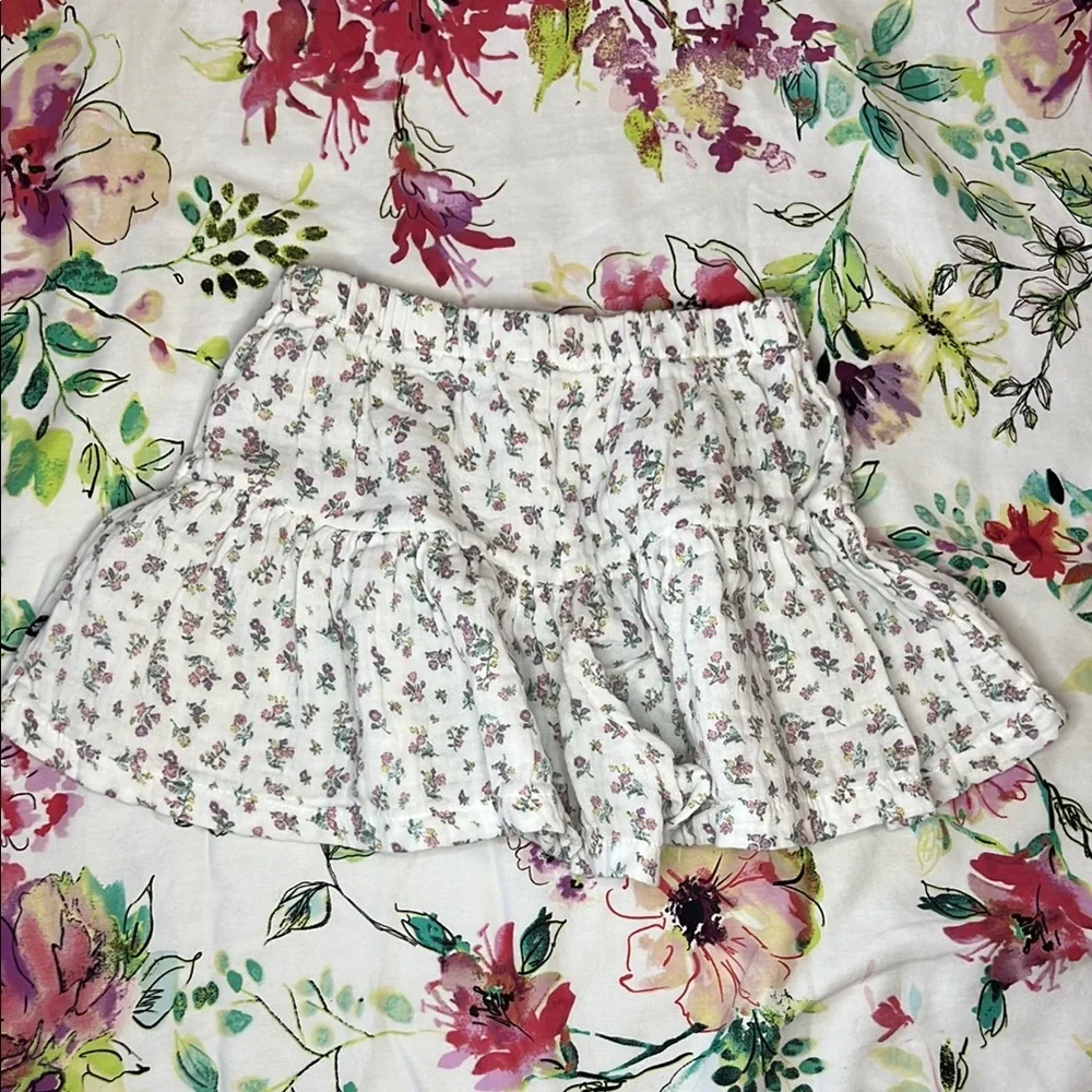 Lucky Brand Kids Matching Set - Green Top and Floral Skort